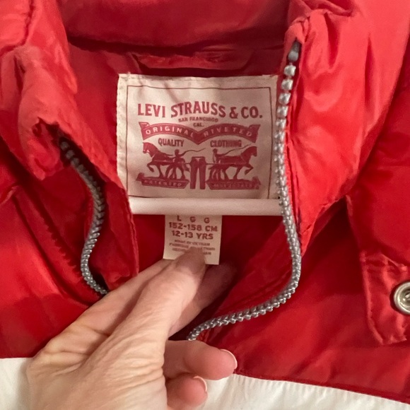 Levi's Red White Blue Boys Large Puffer Jacket - Picture 11 of 15